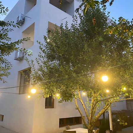 Dativo House 那沃达利 外观 照片